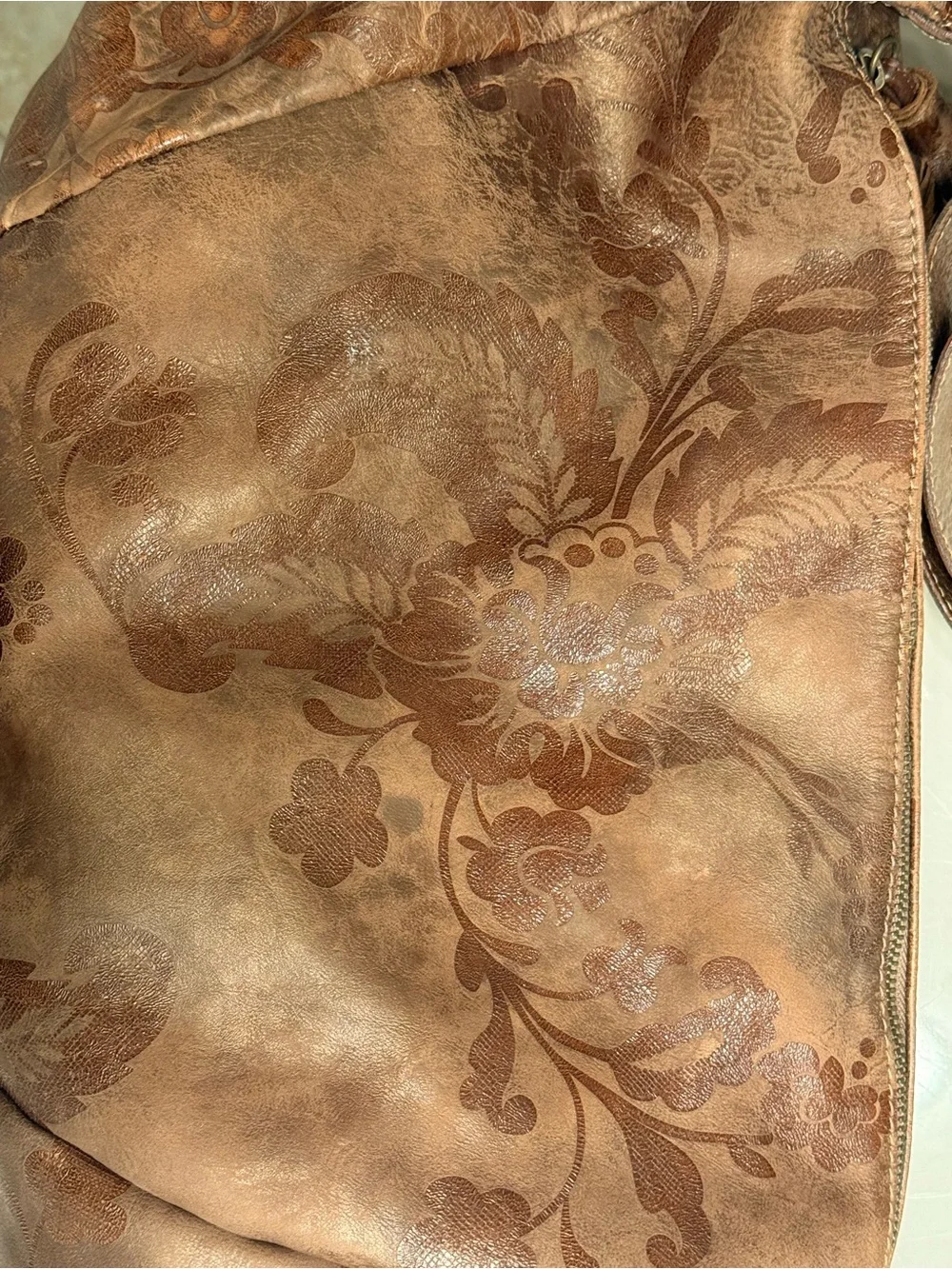 Italian artisan leather Slouchy hobo shoulder bag